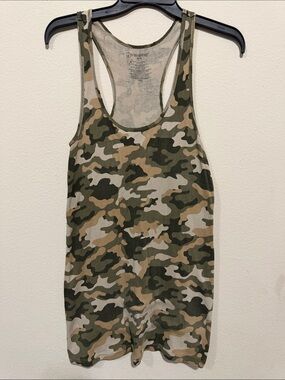 No Boundaries Ribbed Tank Top - Olive Green Tan